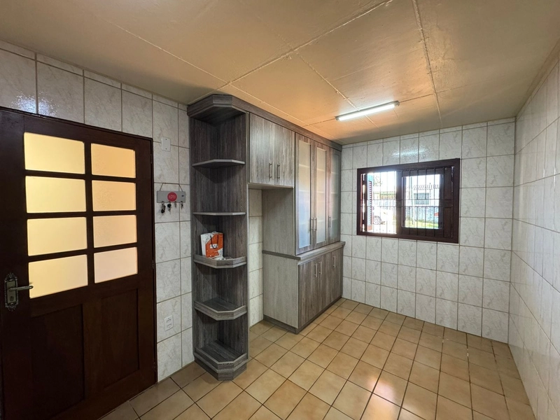 Casa térria 2 dormitórios 2 banheiros garagem para 2 carros: 9ª foto da galeria de imagens do imóvel