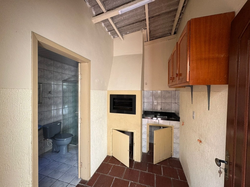 Casa térria 2 dormitórios 2 banheiros garagem para 2 carros: 26ª foto da galeria de imagens do imóvel