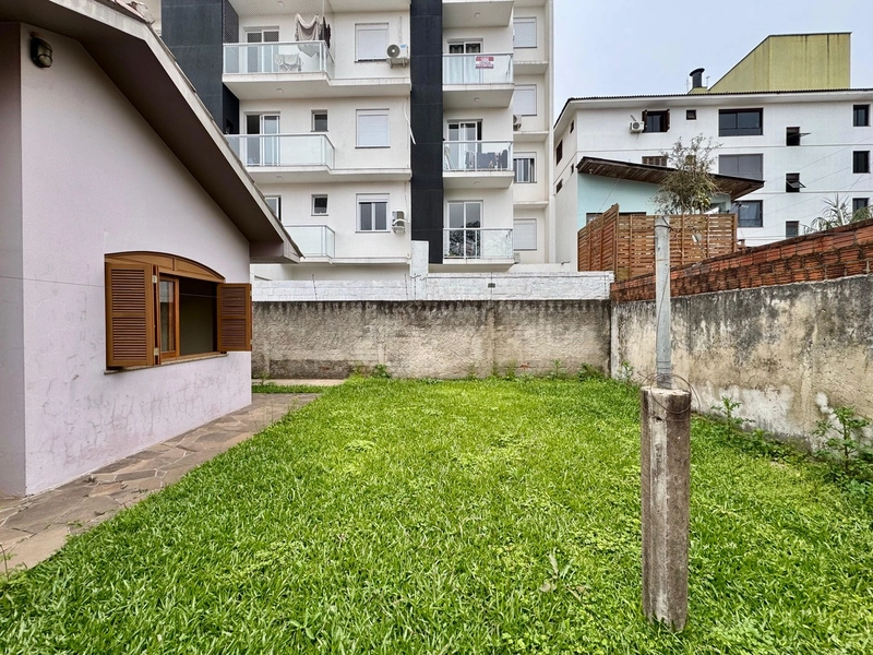 Casa encantadora com 3 dormitórios (sendo 1 suíte) em Camobi: 9ª foto da galeria de imagens do imóvel
