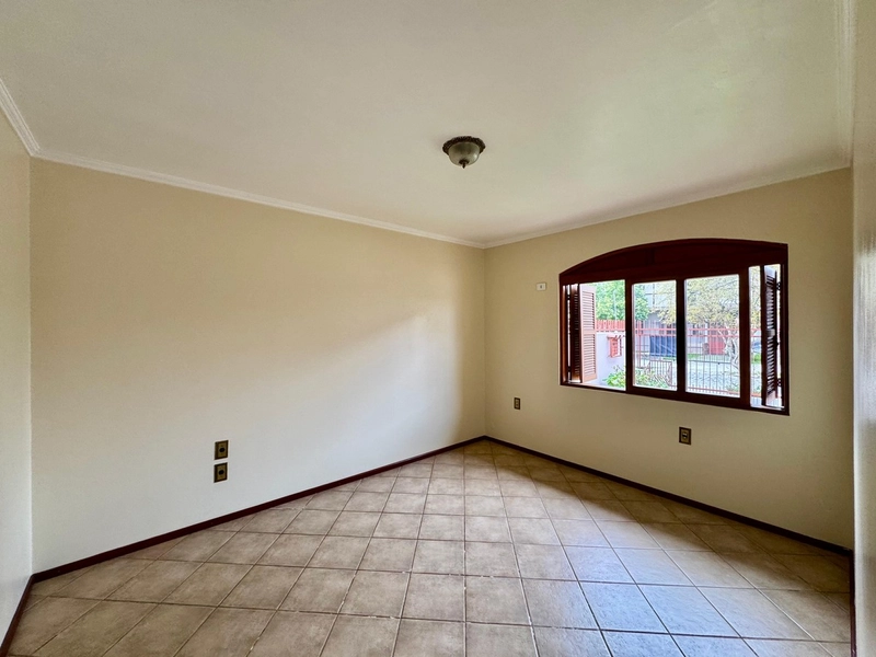 Casa encantadora com 3 dormitórios (sendo 1 suíte) em Camobi: 12ª foto da galeria de imagens do imóvel