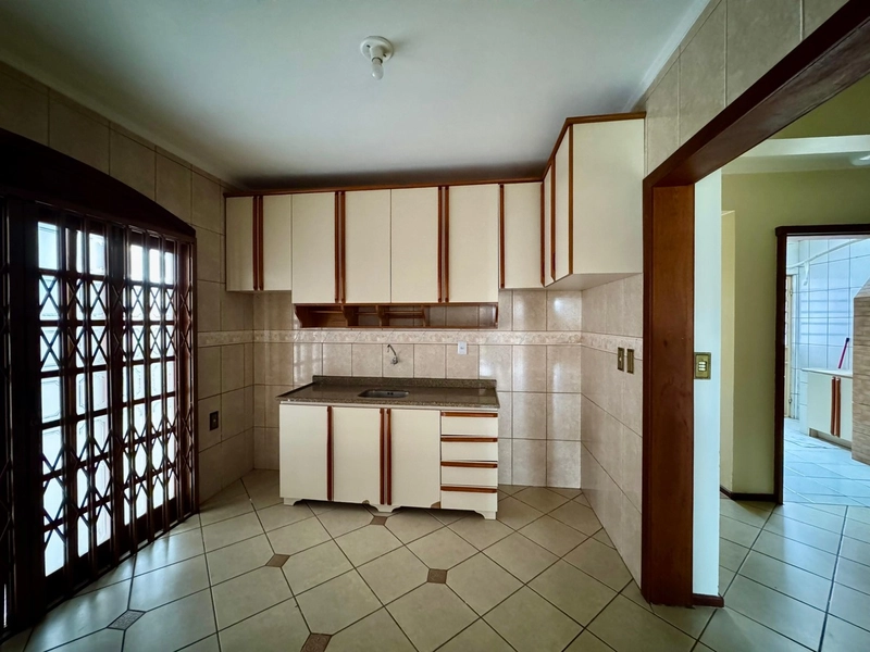 Casa encantadora com 3 dormitórios (sendo 1 suíte) em Camobi: 14ª foto da galeria de imagens do imóvel