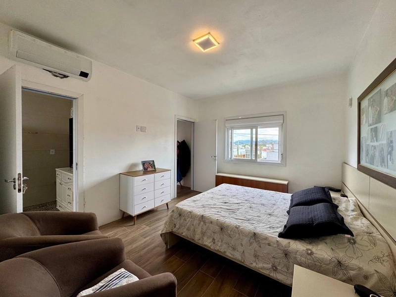 Casa com 5 dormitórios em condomínio, localizada próximo à UFSM: 24ª foto da galeria de imagens do imóvel