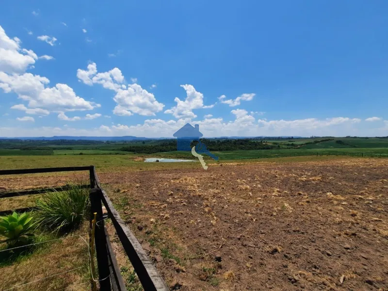 São 12 hectares com 80% de aproveitamento / Pains: 21ª foto da galeria de imagens do imóvel