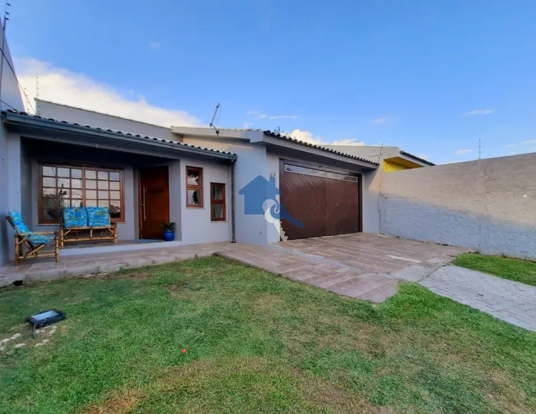 Casa 2 dormitórios com garagem lado a lado: 1ª foto da galeria de imagens do imóvel