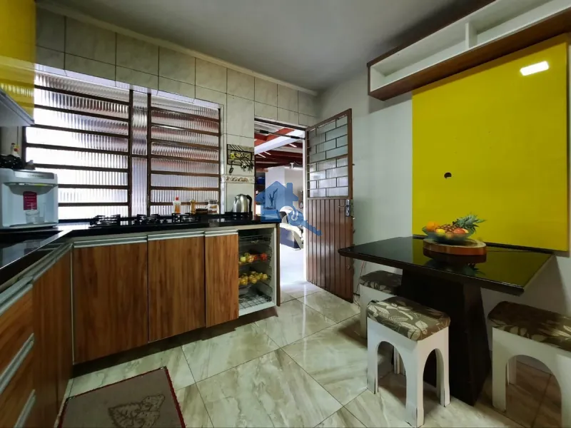 Casa 2 dormitórios com garagem lado a lado: 4ª foto da galeria de imagens do imóvel