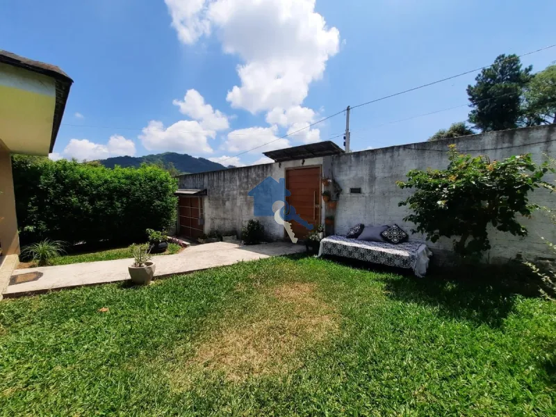 linda casa 3 dormitórios: 36ª foto da galeria de imagens do imóvel