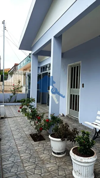 Otima casa de 3 dormitórios sendo 1 suíte na Santa Marta: 3ª foto da galeria de imagens do imóvel