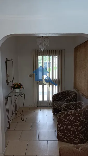 Otima casa de 3 dormitórios sendo 1 suíte na Santa Marta: 4ª foto da galeria de imagens do imóvel