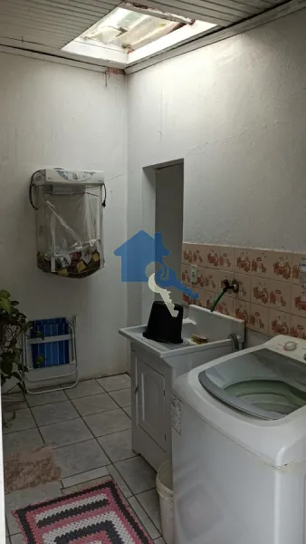 Otima casa de 3 dormitórios sendo 1 suíte na Santa Marta: 12ª foto da galeria de imagens do imóvel