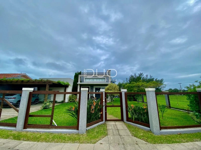 CASA COM 05 SUÍTES EM XANGRI-LÁ: 2ª foto da galeria de imagens do imóvel