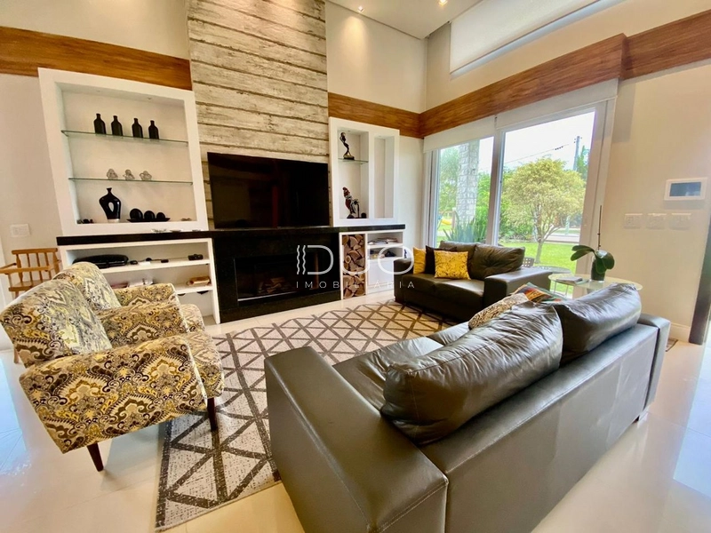 CASA COM 05 SUÍTES EM XANGRI-LÁ: 12ª foto da galeria de imagens do imóvel