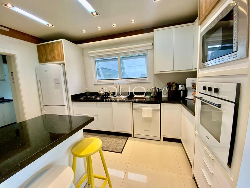 CASA COM 05 SUÍTES EM XANGRI-LÁ: 21ª foto da galeria de imagens do imóvel