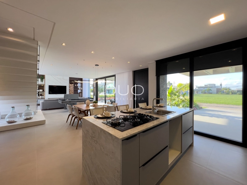 SOBRADO NO CONDOMÍNIO LAGO DO PASSO EM ATLÂNTIDA SUL: 16ª foto da galeria de imagens do imóvel