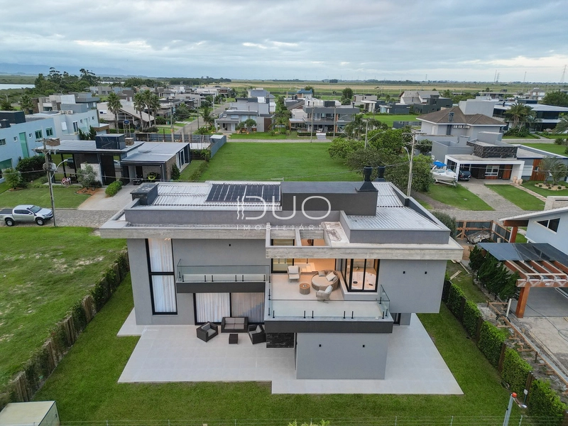 SOBRADO NO CONDOMÍNIO LAGO DO PASSO EM ATLÂNTIDA SUL: 68ª foto da galeria de imagens do imóvel