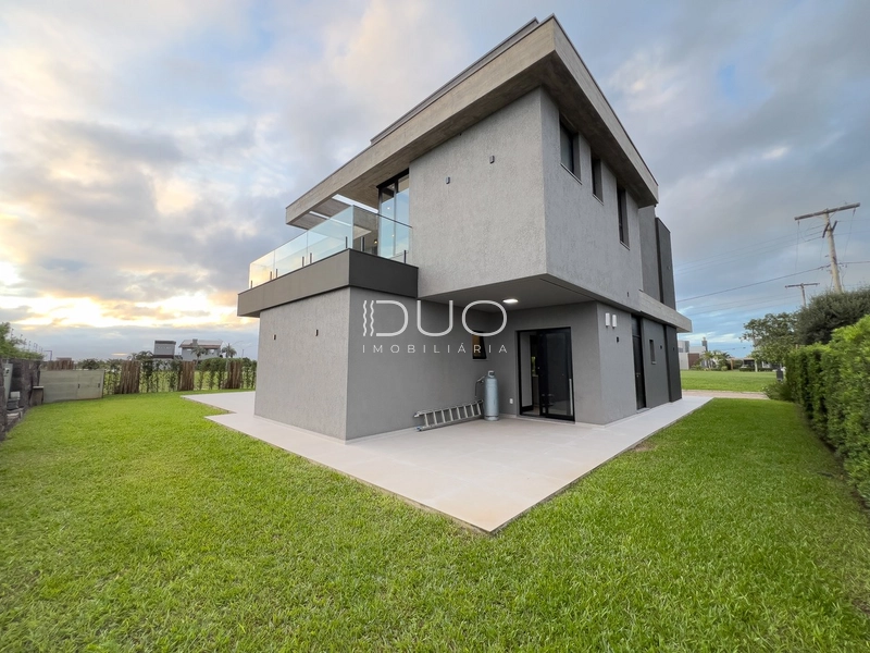 SOBRADO NO CONDOMÍNIO LAGO DO PASSO EM ATLÂNTIDA SUL: 76ª foto da galeria de imagens do imóvel