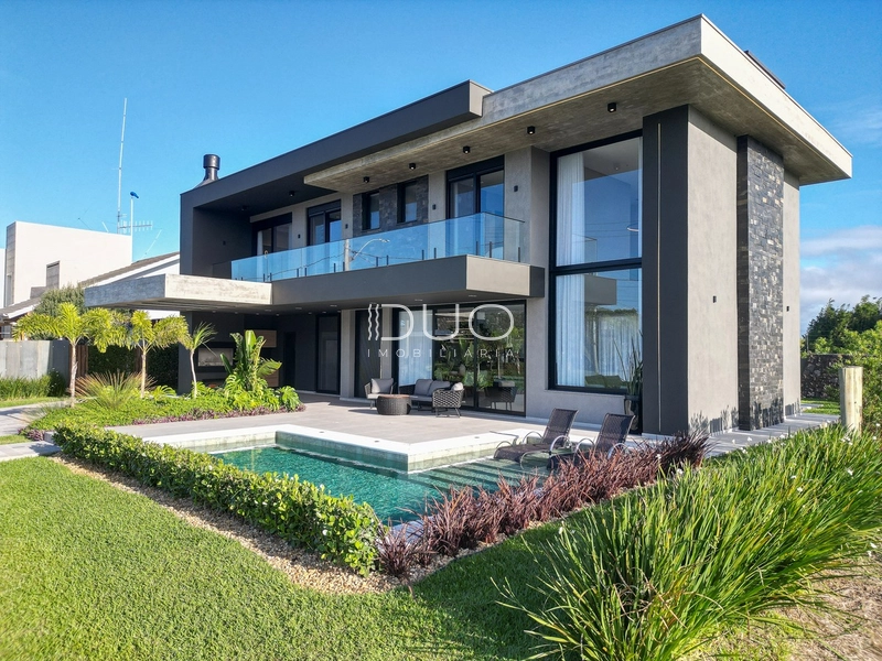 SOBRADO NO CONDOMÍNIO LAGO DO PASSO EM ATLÂNTIDA SUL: 31ª foto da galeria de imagens do imóvel