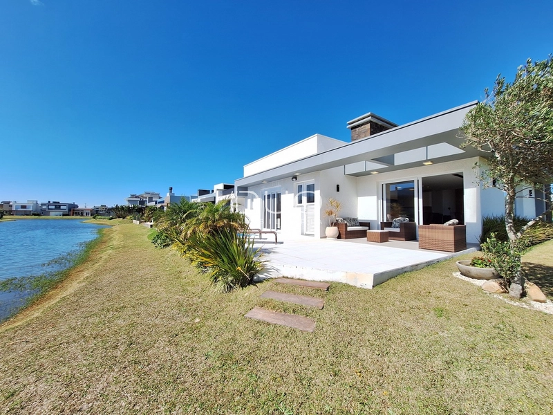 CASA TÉRREA NO CONDOMÍNIO RIVIERA EM XANGRI-LÁ: 47ª foto da galeria de imagens do imóvel