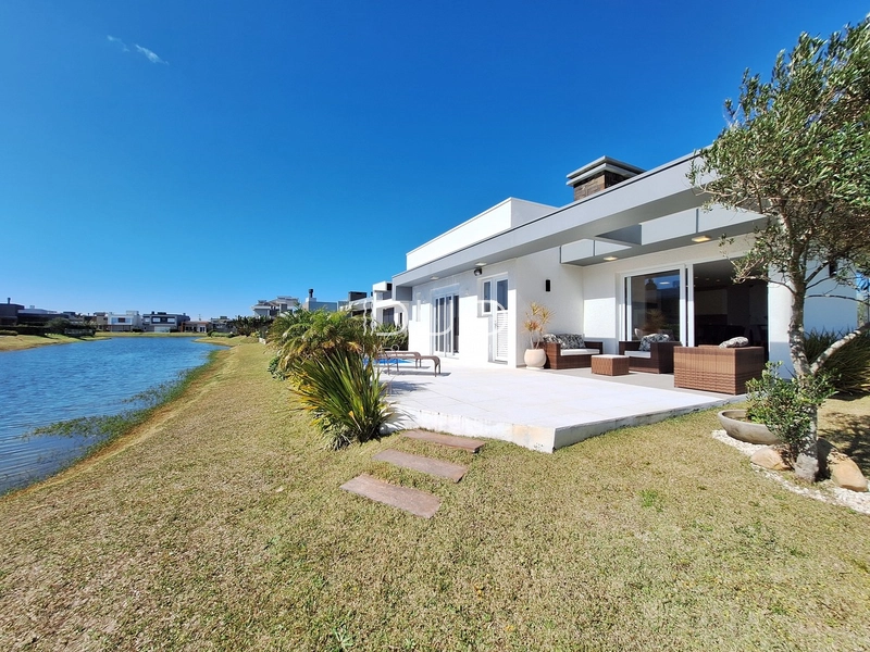 CASA TÉRREA NO CONDOMÍNIO RIVIERA EM XANGRI-LÁ: 48ª foto da galeria de imagens do imóvel
