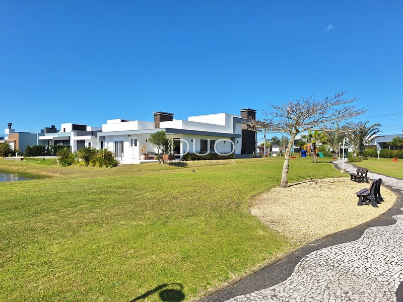 CASA TÉRREA NO CONDOMÍNIO RIVIERA EM XANGRI-LÁ: 54ª foto da galeria de imagens do imóvel