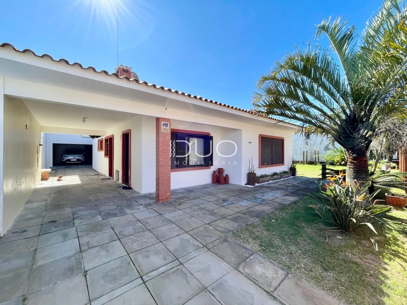 CASA NA PRAIA NOIVA DO MAR EM XANGRI-LÁ