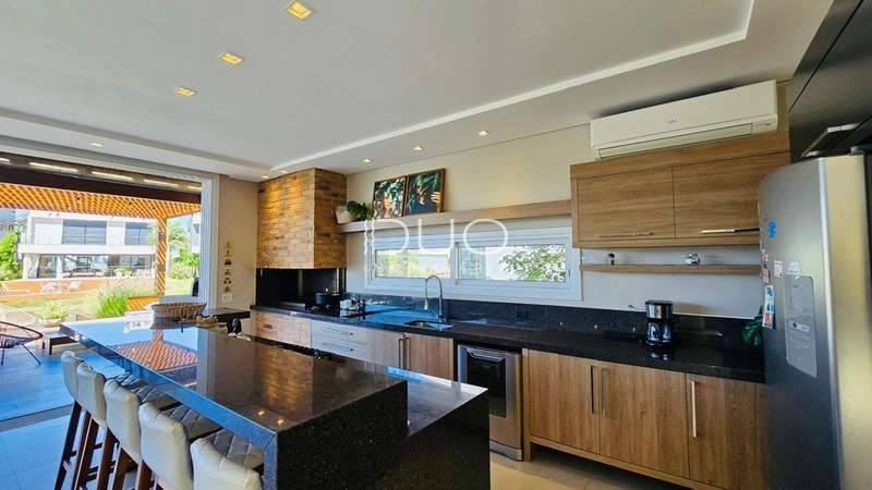 SOBRADO NO CONDOMÍNIO MALIBU EM XANGRI-LÁ: 6ª foto da galeria de imagens do imóvel