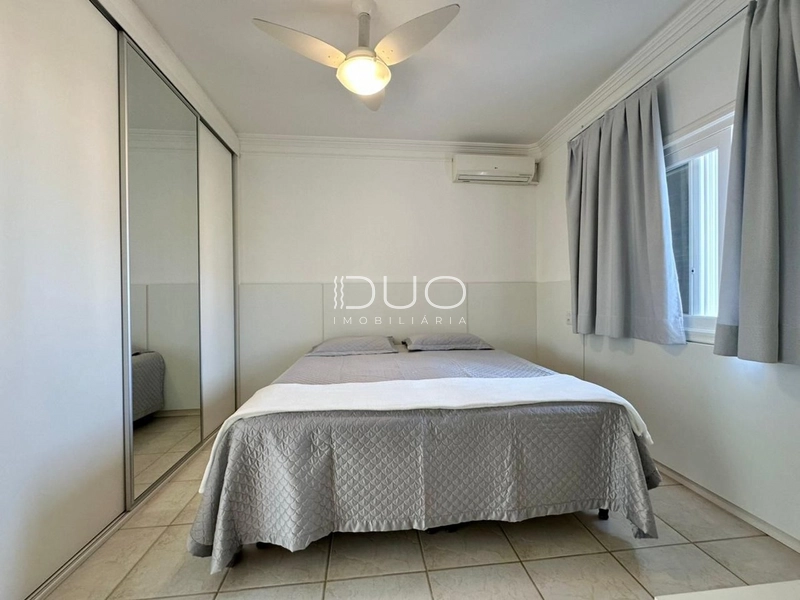 CASA COM 4 DORMITÓRIOS NO CONDOMÍNIO LAGOS PARK: 22ª foto da galeria de imagens do imóvel