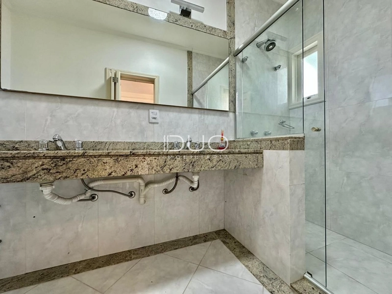 CASA COM 4 DORMITÓRIOS NO CONDOMÍNIO LAGOS PARK: 23ª foto da galeria de imagens do imóvel