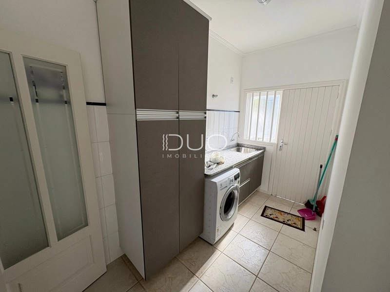 CASA COM 4 DORMITÓRIOS NO CONDOMÍNIO LAGOS PARK: 12ª foto da galeria de imagens do imóvel