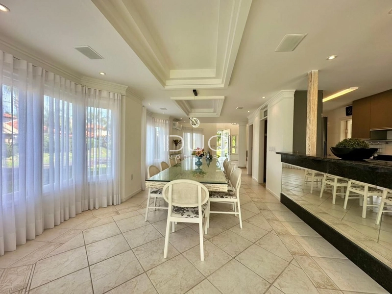 CASA COM 4 DORMITÓRIOS NO CONDOMÍNIO LAGOS PARK: 5ª foto da galeria de imagens do imóvel