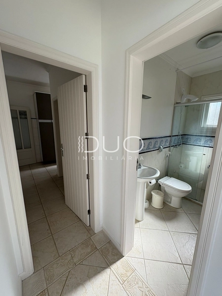 CASA COM 4 DORMITÓRIOS NO CONDOMÍNIO LAGOS PARK: 9ª foto da galeria de imagens do imóvel