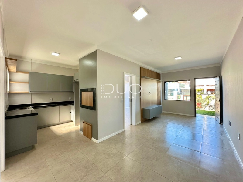 CASA COM 2 DORMITÓRIOS EM XANGRI-LÁ: 4ª foto da galeria de imagens do imóvel