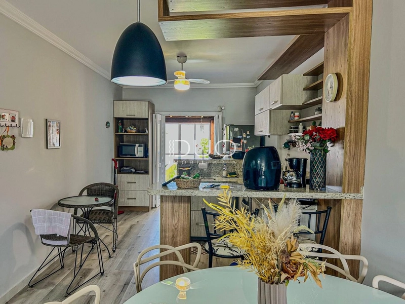 CASA EM XANGRI-LÁ: 10ª foto da galeria de imagens do imóvel