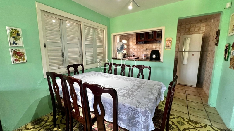CASA EM XANGRI-LÁ: 6ª foto da galeria de imagens do imóvel