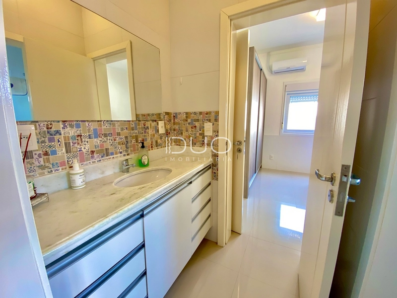 CASA NO CENTRO DE XANGRI-LÁ: 27ª foto da galeria de imagens do imóvel
