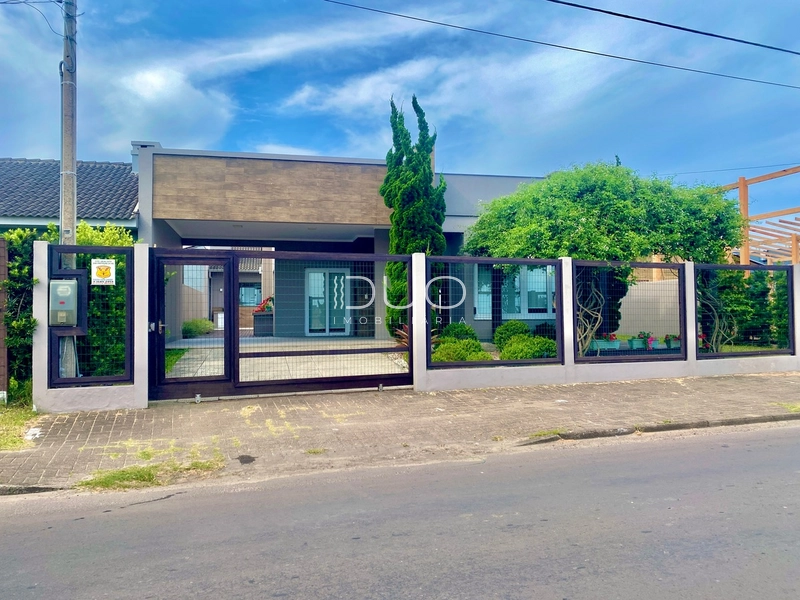 CASA NO CENTRO DE XANGRI-LÁ: 3ª foto da galeria de imagens do imóvel
