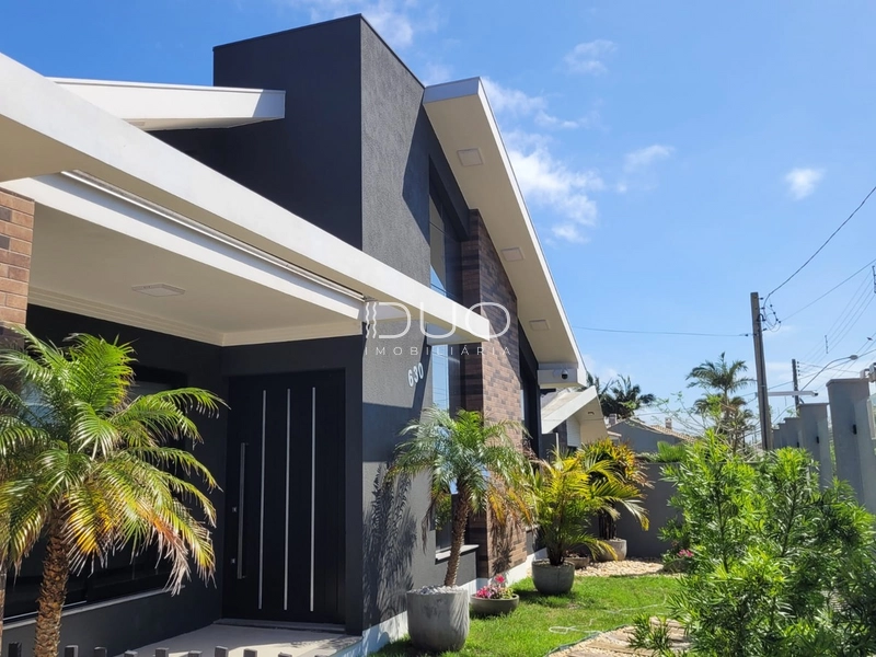 CASA COM 3 DORMITÓRIOS À VENDA EM ATLÂNTIDA: 3ª foto da galeria de imagens do imóvel