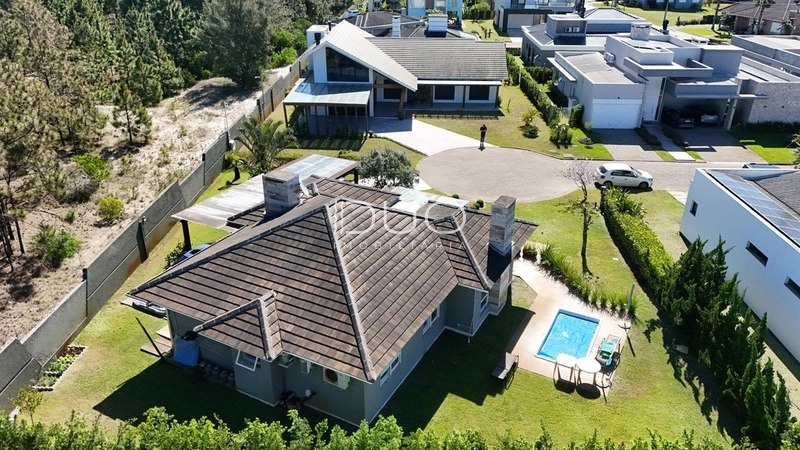 Casa térrea à venda no Condomínio Lagoa do Passo, em Atlântida do Sul;: 36ª foto da galeria de imagens do imóvel