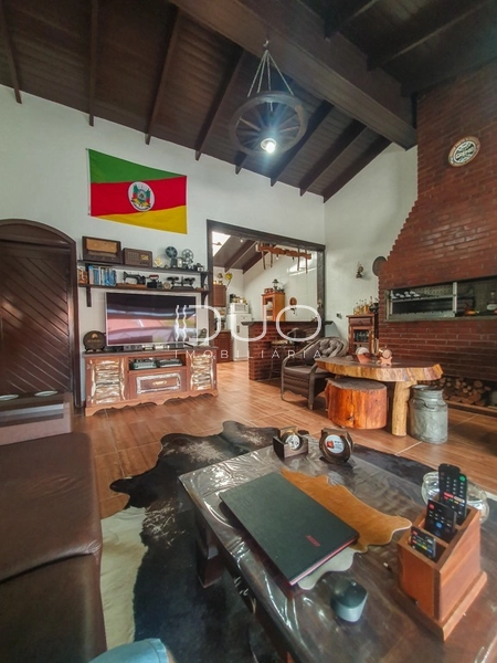 CASA EM XANGRI-LÁ: 27ª foto da galeria de imagens do imóvel