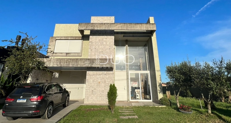 CASA NO CONDOMÍNIO DUBAI RESORT