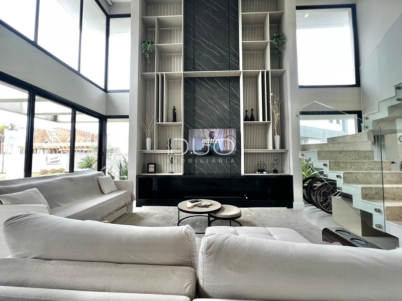 SOBRADO NO CONDOMÍNIO RIVIERA EM XANGRI-LÁ: 7ª foto da galeria de imagens do imóvel