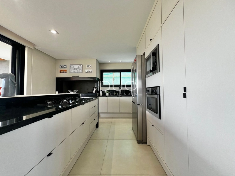 SOBRADO NO CONDOMÍNIO RIVIERA EM XANGRI-LÁ: 13ª foto da galeria de imagens do imóvel