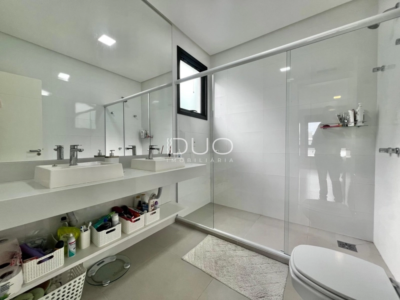 SOBRADO NO CONDOMÍNIO RIVIERA EM XANGRI-LÁ: 31ª foto da galeria de imagens do imóvel