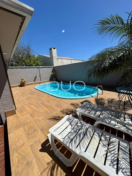CASA COM 3 DORMITÓRIOS EM XANGRI-LÁ: 3ª foto da galeria de imagens do imóvel