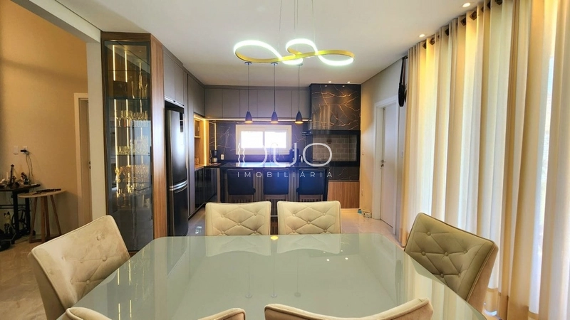 CASA EM XANGRI-LÁ: 8ª foto da galeria de imagens do imóvel