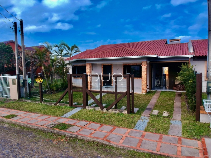 CASA NA PRAIA DE RAINHA DO MAR, XANGRI-LÁ