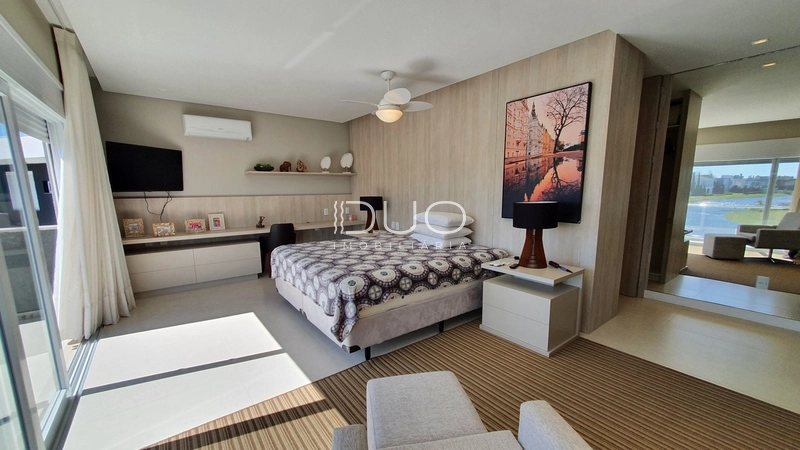 SOBRADO NO CONDOMÍNIO ENSEADA LAGOS EM XANGRI-LÁ: 74ª foto da galeria de imagens do imóvel