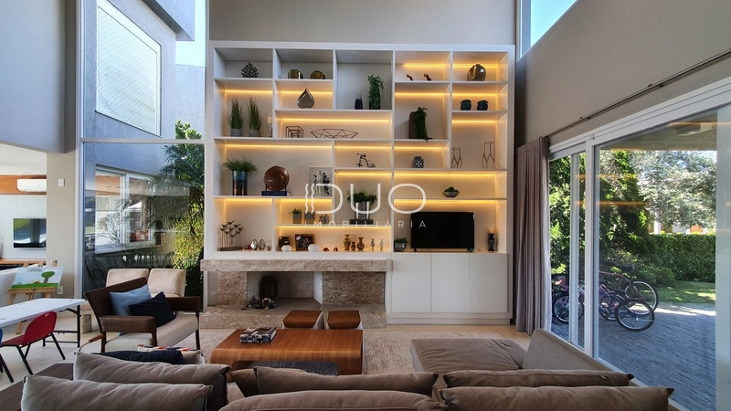 SOBRADO NO CONDOMÍNIO ENSEADA LAGOS EM XANGRI-LÁ: 10ª foto da galeria de imagens do imóvel