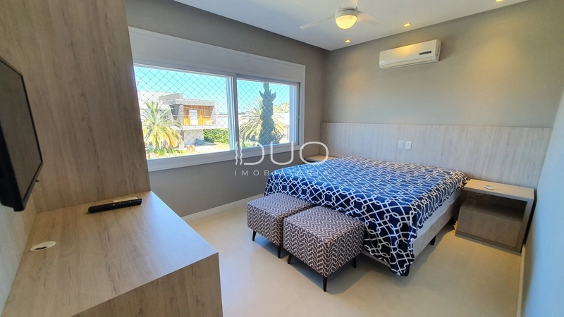 SOBRADO NO CONDOMÍNIO ENSEADA LAGOS EM XANGRI-LÁ: 55ª foto da galeria de imagens do imóvel