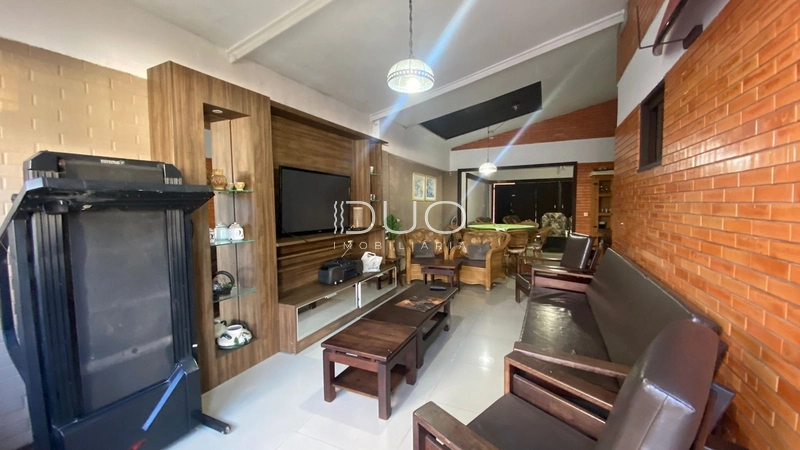 CASA COM 3 DORMITÓRIOS EM XANGRI-LÁ: 9ª foto da galeria de imagens do imóvel