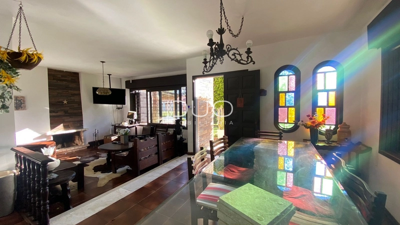 CASA COM 3 DORMITÓRIOS EM XANGRI-LÁ: 6ª foto da galeria de imagens do imóvel